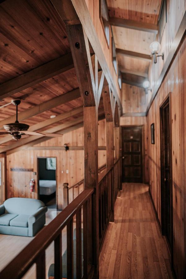 The Smith Creek Village Outdoor Hotel At Silver Falls State Park Sublimity Exterior photo