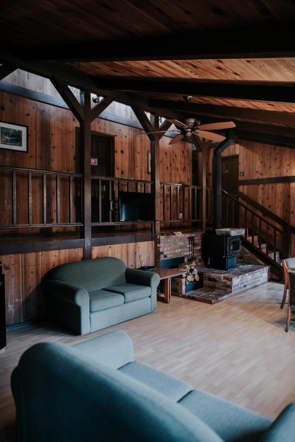 The Smith Creek Village Outdoor Hotel At Silver Falls State Park Sublimity Exterior photo