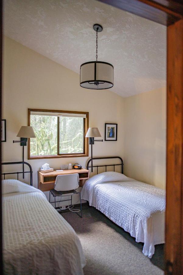 The Smith Creek Village Outdoor Hotel At Silver Falls State Park Sublimity Exterior photo